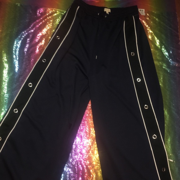 Tear—away Track Pant ❤️ - Picture 2 of 2